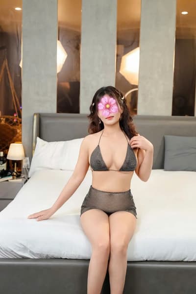 BÉ LAN_ TÌNH CẢM CHÌU KHÁCH DÁNG ĐẸP
