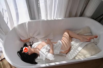 New❤️Bé Mina 2k❤️Ngoan Xinh Xắn, Dễ Thương❤️Body Thơm Mịn Say Mê Lòng Người