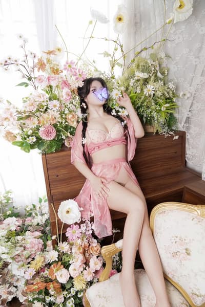 ❤️BÉ BƠ❤️CUTE XINH XẮN, BODY NUỘT NÀ, SEX QUYẾN RŨ