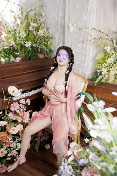 ❤️BÉ BƠ❤️CUTE XINH XẮN, BODY NUỘT NÀ, SEX QUYẾN RŨ