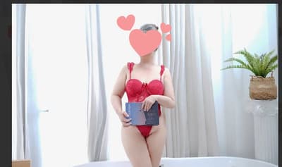  Quỳnh chi LẠ U50 CHỊ ĐẸP  HỒI XUÂN 