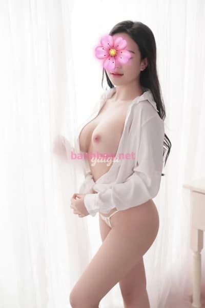 ❤️ Trang Trang ❤️ Sánh Vai Cùng Những HotGirl Đình Đám