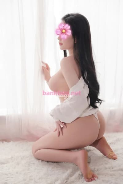 ❤️ Trang Trang ❤️ Sánh Vai Cùng Những HotGirl Đình Đám