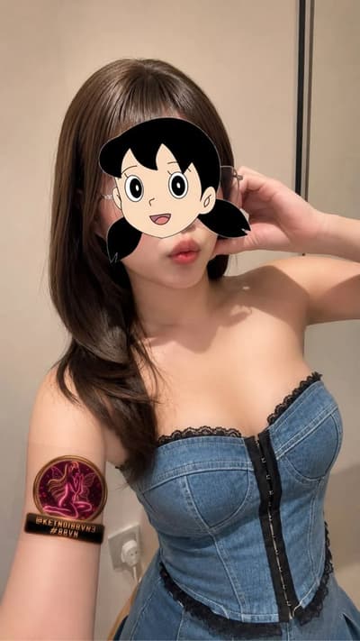 ❤️Rau Sạch❤️ Bé LiiLy 2k2-Dáng Đẹp - Non Tơ – Da Trắng Mịn Màng .