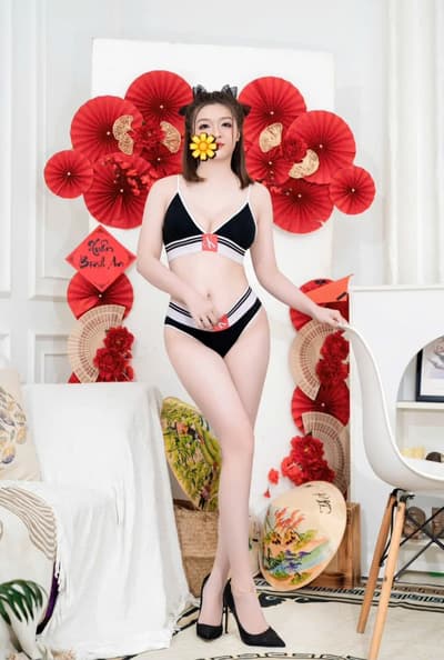 🫦Ngọc Như 💋 Tuyệt đỉnh bú ku dâm đãng chiều khách tới bên