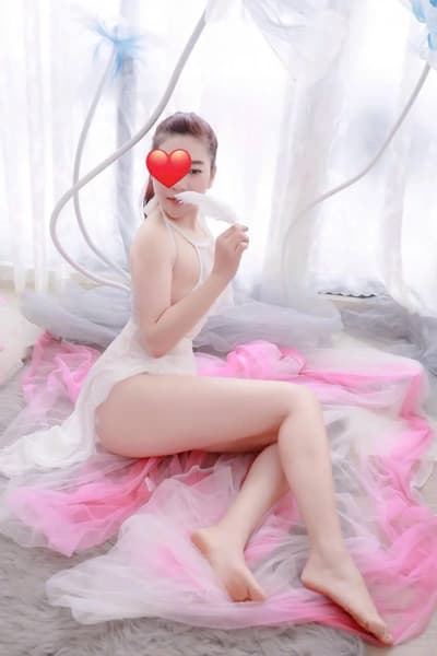 HÀ ANH Thần dâm, body nóng bỏng full service