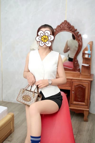NGỌC TRINH MASAGER 