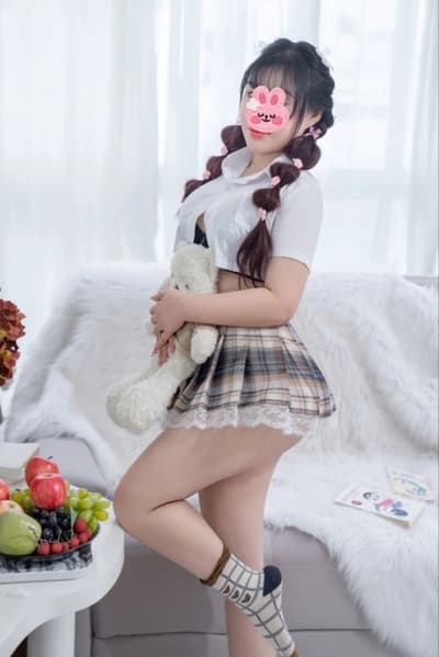 TRÚC THẢO - Vú To,Mông Bự,Kỹ Năng Điêu Luyện 