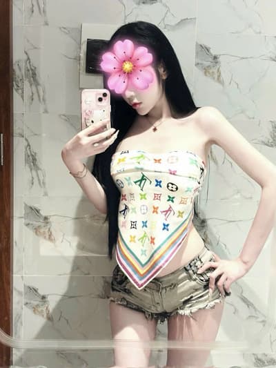 BẢO BỐI GIRL CHÂN DÀI, VÚ NGON, DÁNG ĐẸP SIÊU XINH SANG