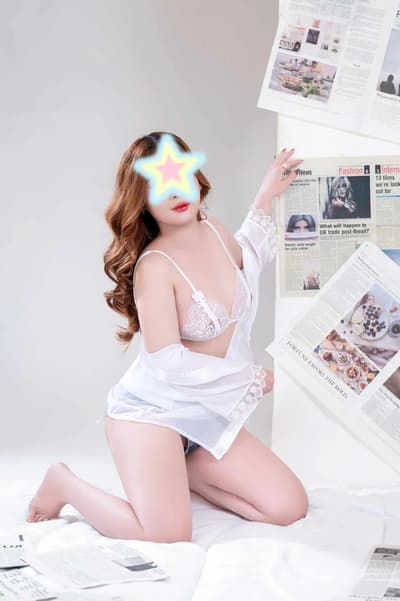 NEW ⭐HẠNH TRANG NGỌT NGÀO XINH ĐẸP MÀ CÒN BIẾT CHIỀU CHUỘN