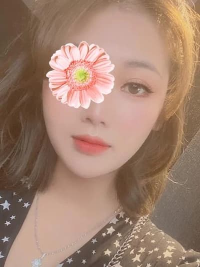 CỰC PHẨM QUỲNH MAI XINH NHƯ BÚP BÊ DA TRẮNG BODY CHUẨN MODEL LÀM TÌNH SAY MÊ
