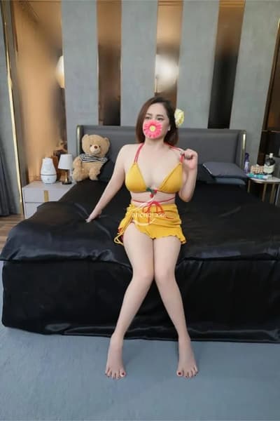 Hà Vy - Gái xinh đâm, làm tình tuyệt kỹ