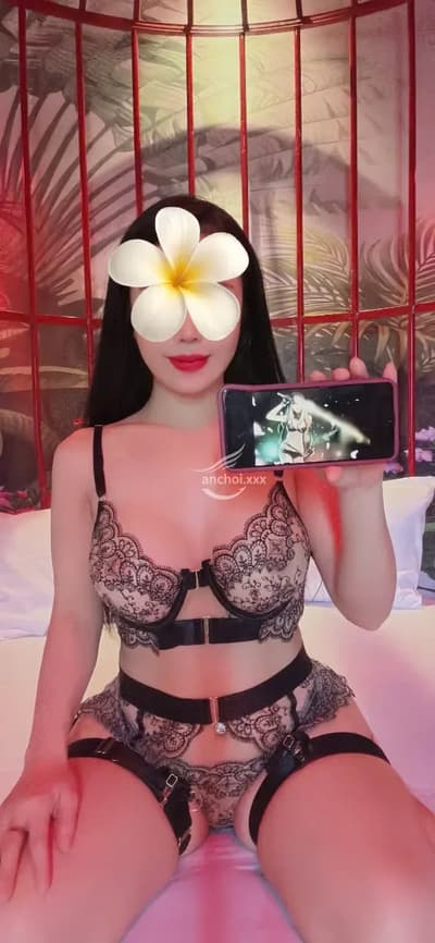 PÉ NA Vô Cùng Đáng Yêu cute gái gọi thủ dầu một_Boddy Sexy Rất Đáng Check