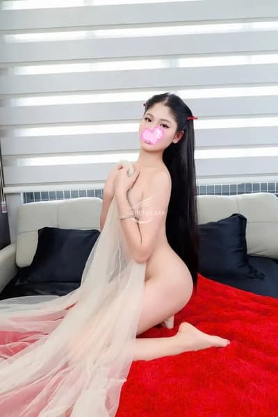 MINH ANH --- EM GÁI XINH, DÂM, SANG