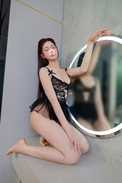 VY AN - NON TƠ, CHIỀU CHUỘNG KHÁCH