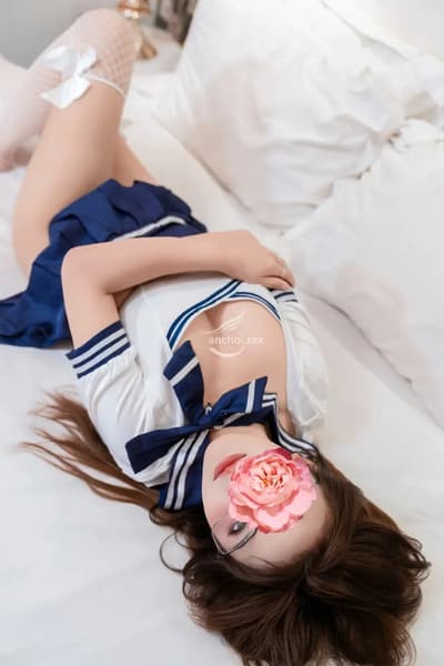 GÁI DÂM TRÂN NHI LÀM TÌNH BAO PHÊ CHIỀU KHÁCH NHƯ THƯỢNG ĐẾ