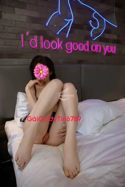 Hotgirl❤️HẠNH AMY 2K2❤️Xinh Trắng Chân Dài Mình Dây Vú To-Vui Vẻ Nhiệt Tình Làm Tình Điêu Luyện
