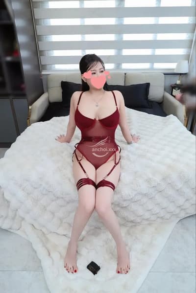 THUỲ TRANG Gái miền tây