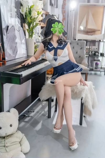 BÉ MÈO TRẺ TRUNG, LOLI, BODY NUỘT GÁI MỚI LỚN