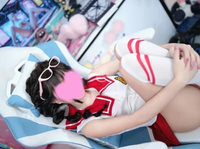 Bé Cam- em hàng xinh xắn dể thương ngọt ngào!!!