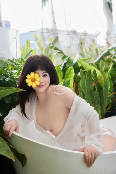 ❤️BÀI CÓ CLIP❤️ QUYÊN NHI XINH XĂN NGỰC TO MONG BỰ BÚ CU LÚC CÁN CỰC DÂM VÀ CHIỀU KHÁCH