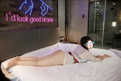 GÁI TEEN MIỀN TÂY VY AN _ BODDY GỢI CẢM _,MẶT XINH NON TƠ_ ĐÁNG CHECK