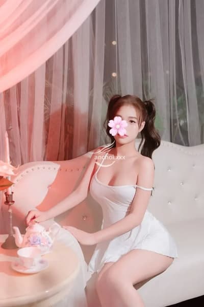 ANH THƯ - GÁI NON - MÌNH DÂY QUYẾN RŨ