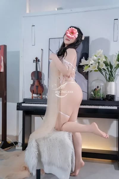 ❤️CÓ CLIP SEXY❤️ BÉ QUỲNH ANH XINH VÚ TO KẸP XÚC XÍCH, MÔNG TO TRÒN,DOGGY PHÊ, LÀM TÌNH BAO DÂM