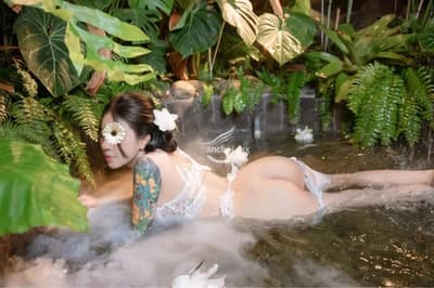 HẢI TÚ- CÔ BÉ VÚ TO MẶT XINH BODY MÌNH DÂY CỰC DÂM