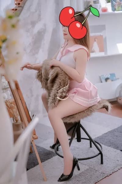 THUÝ HẰNG _ NGỌT NGÀO VUI VẺ_ DÂM NGOAN CHIỀU KHÁCH