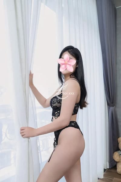 Thanh Trà ❤️ VẺ ĐẸP TINH KHÔI - DA TRẮNG - DÁNG XINH