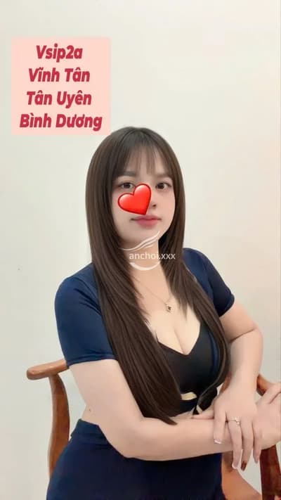 Bích Phương _ Gái xinh chiều khách