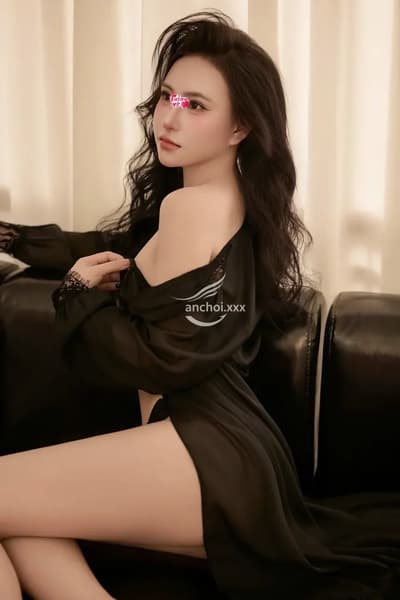 Tuệ Mẫn 2005 - Hot Girl Mới Lớn Lần Đầu Đi Làm !