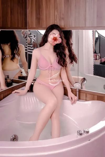 ANH THƯ LUXYRY TRẺ NON NGON XINH