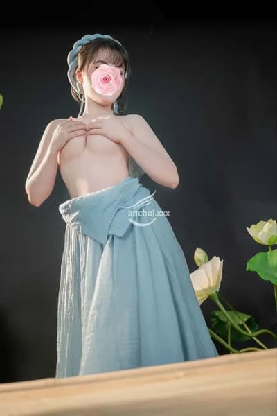 Bé An- Body đẹp cực phẩm trong phân khúc