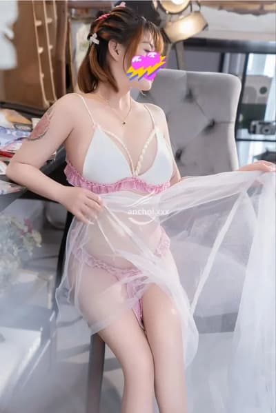 BÉ MIU MẶT XINH NHƯ BÚP BÊ - VÚ NỞ - EO THON - MÔNG CONG GỢI TÌNH