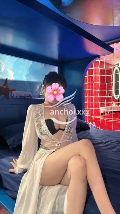 QUỲNH AN 2k3 Em Gái Miền Tây Đáng Yêu,Dễ Thương