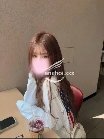 Hạ Vũ- bé hàng non tơ tưới xanh hấp dẫn!!!