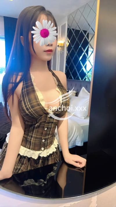 NEW TUỆ LINH EM SINH VIÊN XINH XẮN VÀ ĐÁNG YÊU