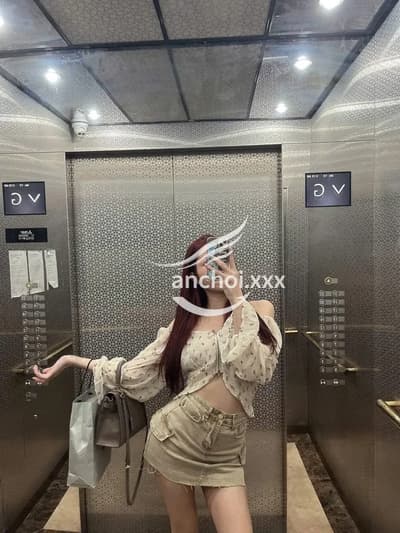 HOT GIRL LY LY BABY_ CHÂN DÀI 1M7_MẶT XINH NHƯ THIÊN THẦN CHUẨN DÁNG SIÊU MẪU