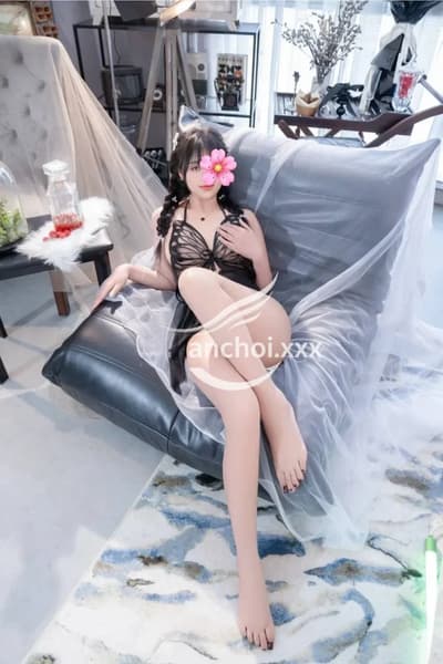 Quỳnh Kol -búp bê baby xinh đẹp quyến rũ