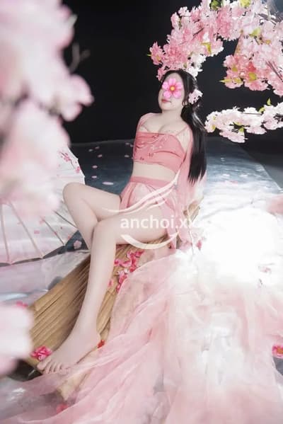 ❤️ THUÝ VY ❤️ SEXY KHIÊU GỌI - BÍM MÚP TÌM CU BỰ