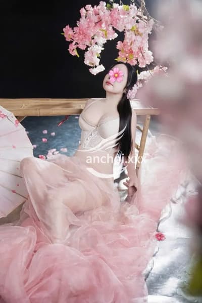 ❤️ THUÝ VY ❤️ SEXY KHIÊU GỌI - BÍM MÚP TÌM CU BỰ