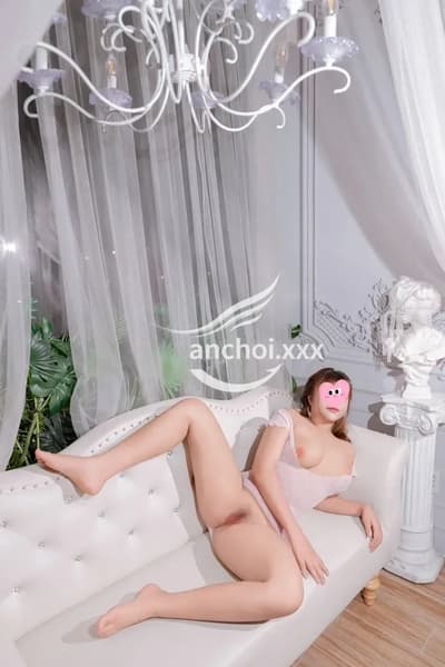 BÉ HUYỀN 2008- NON TƠ TRẺ TRUNG BÍM KHÍT NHIỀU NƯỚC 