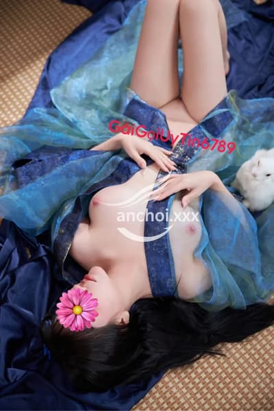 Hotgirl❤️BẢO BẢO LOLI❤️Xinh Da Trắng Body Loli Mình Dây Vú To Gợi Tình-Tỉnh Cảm Nhiệt Tình