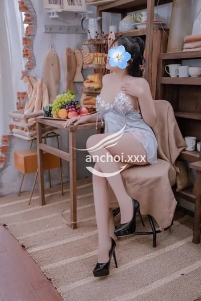 HỒNG TRANG EM GÁI CAO RÁO VÚ TO XINH XẮN VUI VẺ