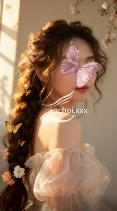 Bảo An 2k4 xinh đẹp nhẹ nhàng tựa nàng thơ