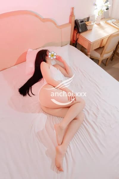 NON MAX LƯỚT LINH RUBY NON TƠ MỚI VÀO NGHỀ