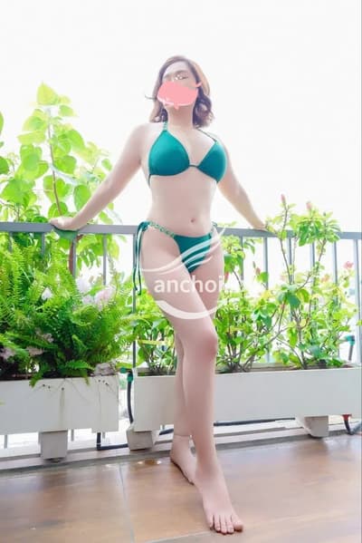 Anna- em hàng ngoan hiền dể thương, ngoan dâm!!!
