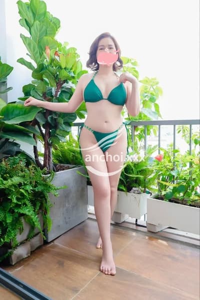 Anna- em hàng ngoan hiền dể thương, ngoan dâm!!!